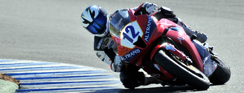 在线轰炸机免费版